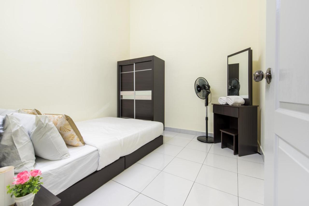 Zai Ham Homestay Pusing Esterno foto